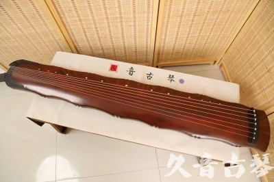 台湾●久音古琴  ●典藏系列  20240409[红洒金竹节]